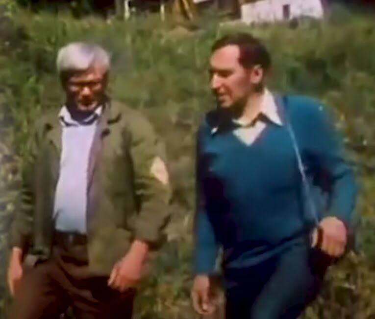 Начальство решило, что людям нужны развлекательные шоу с юмором ниже пояса, а Дроздов в этом участвовать не хотел Начальство решило, что людям нужны развлекательные шоу с юмором ниже пояса, а Дроздов в этом участвовать не хотел