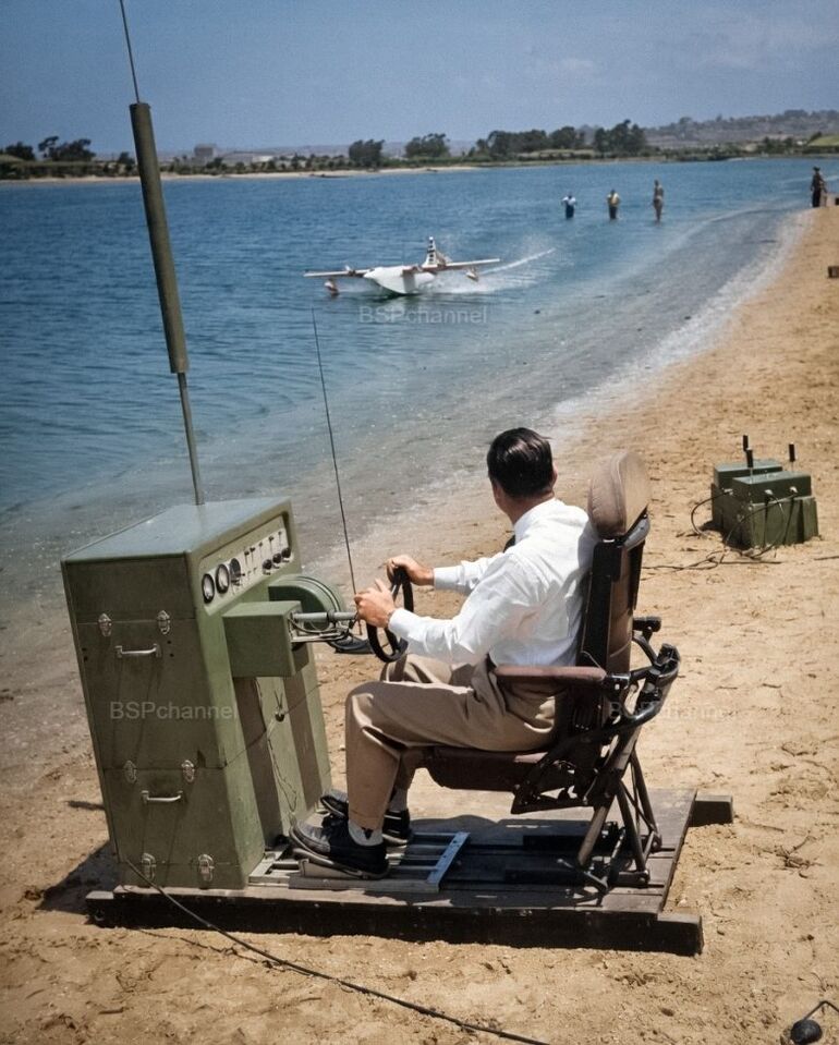 Исторические фото. Невообразимо! Братухина, «Жук», вождь, только, Монреале, Марийского, сегодня, вертикального, испытания, взлёта, стали, Пилатес, французский, траулер, оказался, кольцо, сеткой, выставке, экспериментальный, пилота